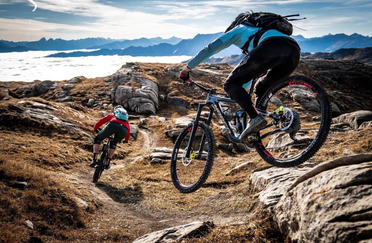 Ferienwohnung 3,5 Zimmer Direkt An Ski- Und Bikepiste Flims Ngoại thất bức ảnh