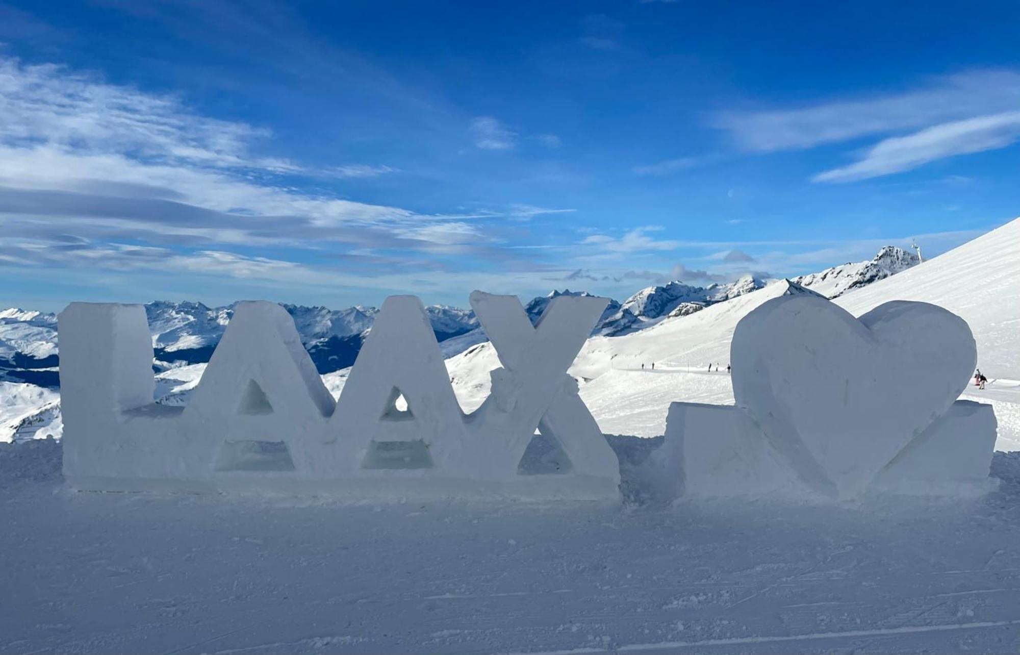 Ferienwohnung 3,5 Zimmer Direkt An Ski- Und Bikepiste Flims Ngoại thất bức ảnh