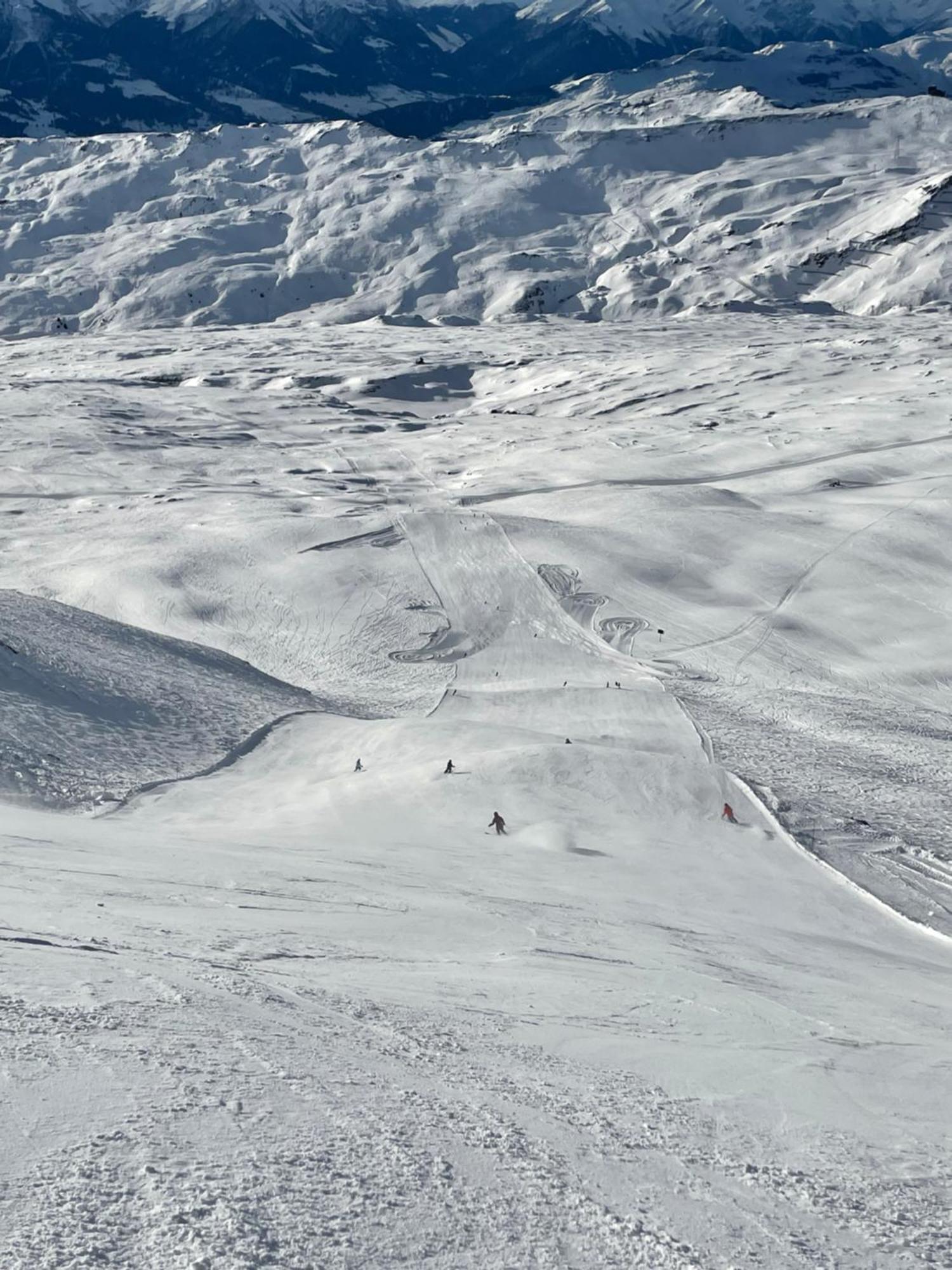 Ferienwohnung 3,5 Zimmer Direkt An Ski- Und Bikepiste Flims Ngoại thất bức ảnh